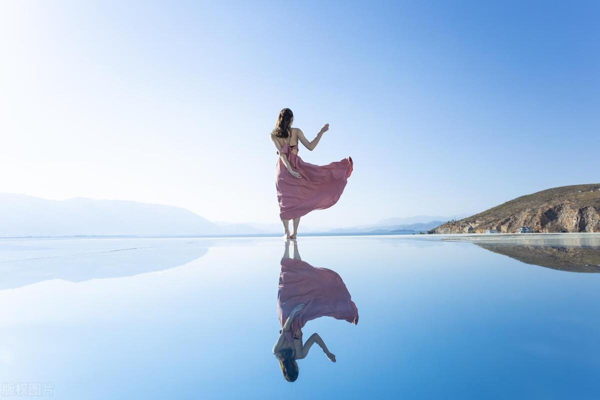 爱你文案最浪漫的情话(微信置顶文案超甜爱情)