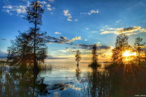 适合两口子的文案浪漫句子（夫妻相濡以沫的句子）