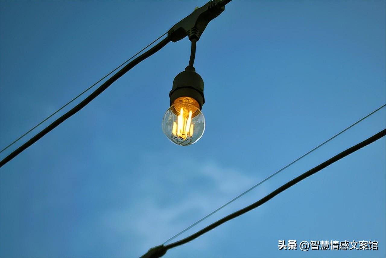 伤感的文案大全穿透人心（痛到心?的伤感语录）