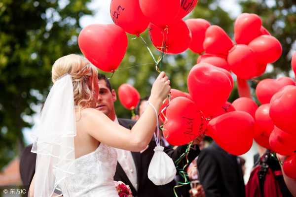 接亲四言八句顺口溜简单(接亲总管说的吉祥话)