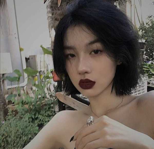 情感内涵段子文案治愈句子(野性十足又霸气的句子)