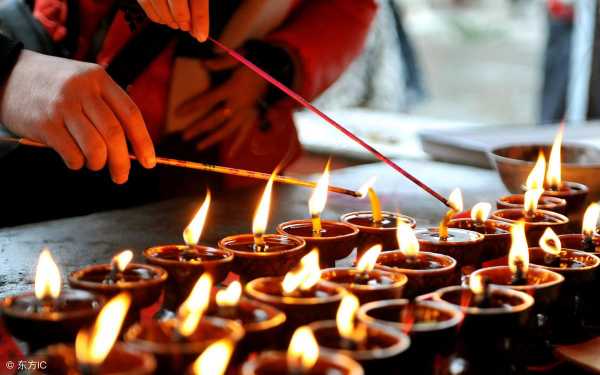 看香图三根香高清大图(孝服香和增福香的区别)