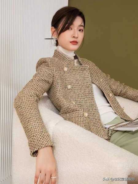 女装店吸引客户的文案(服装店发朋友圈说说)