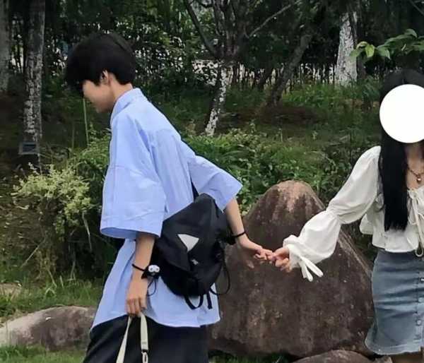 恋爱周年纪念日文案短句（恋爱纪念日的唯美句子）